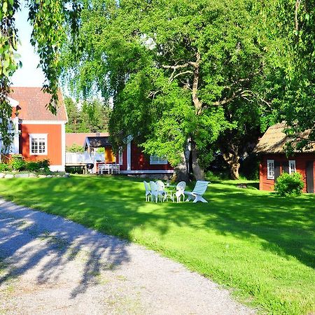 Hem Till Garden Boutique Hotel Vasteras Bagian luar foto